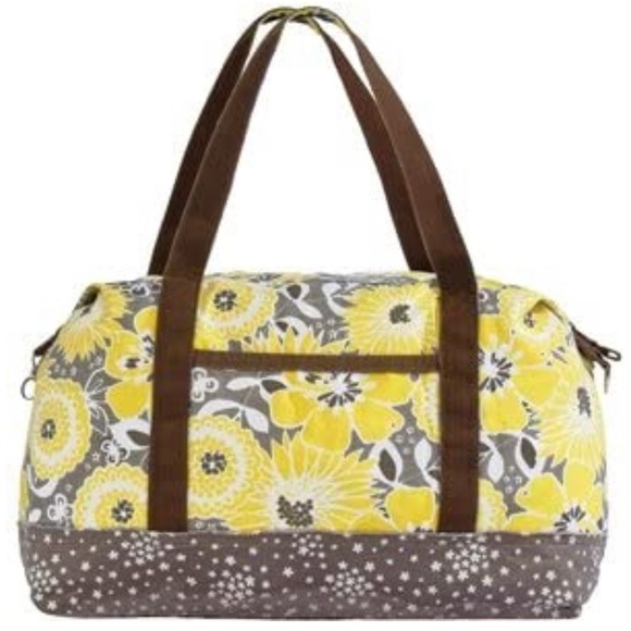 thirty-one Handbags - Thirty-One Retro Metro Weekender Bag and Zip Tote